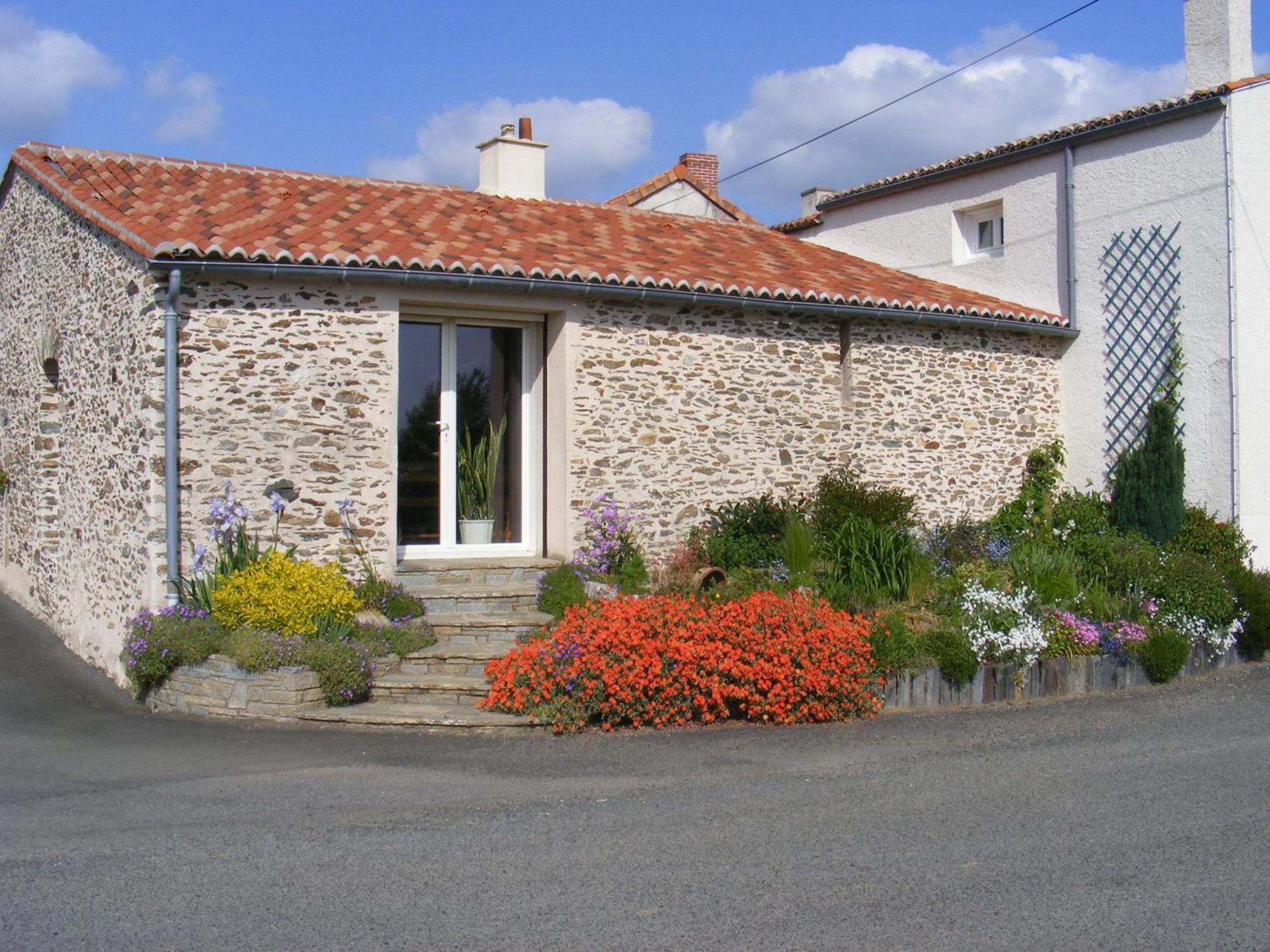 Chambres D'Hotes Vignes Et Loire Drain Exteriör bild