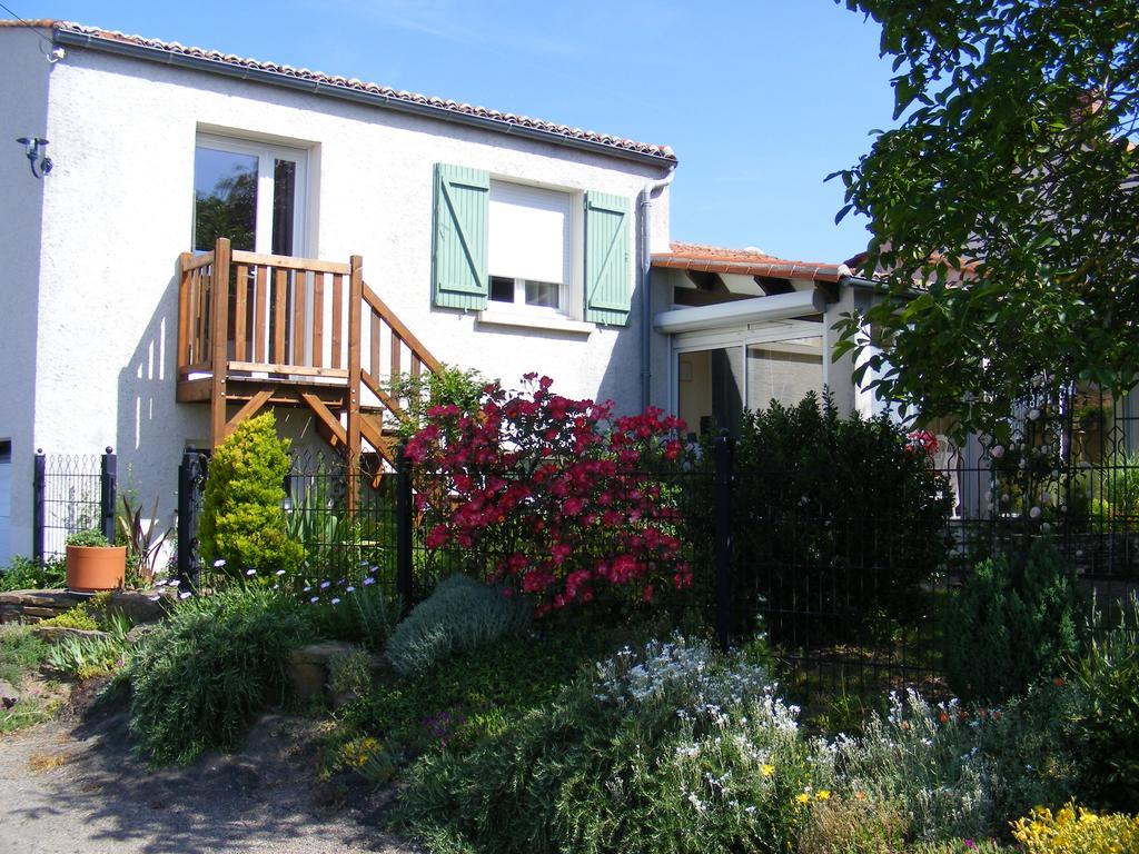 Chambres D'Hotes Vignes Et Loire Drain Exteriör bild